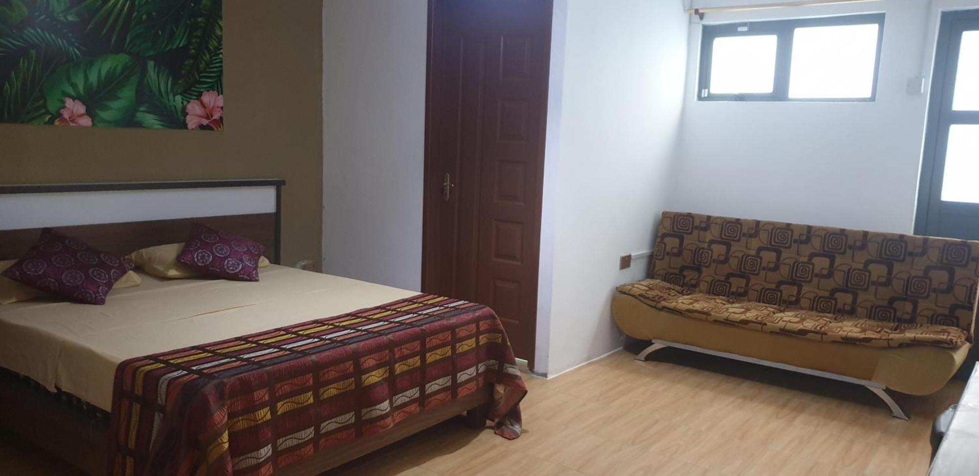 Royal Residency Hotel Plaine Magnien Bagian luar foto